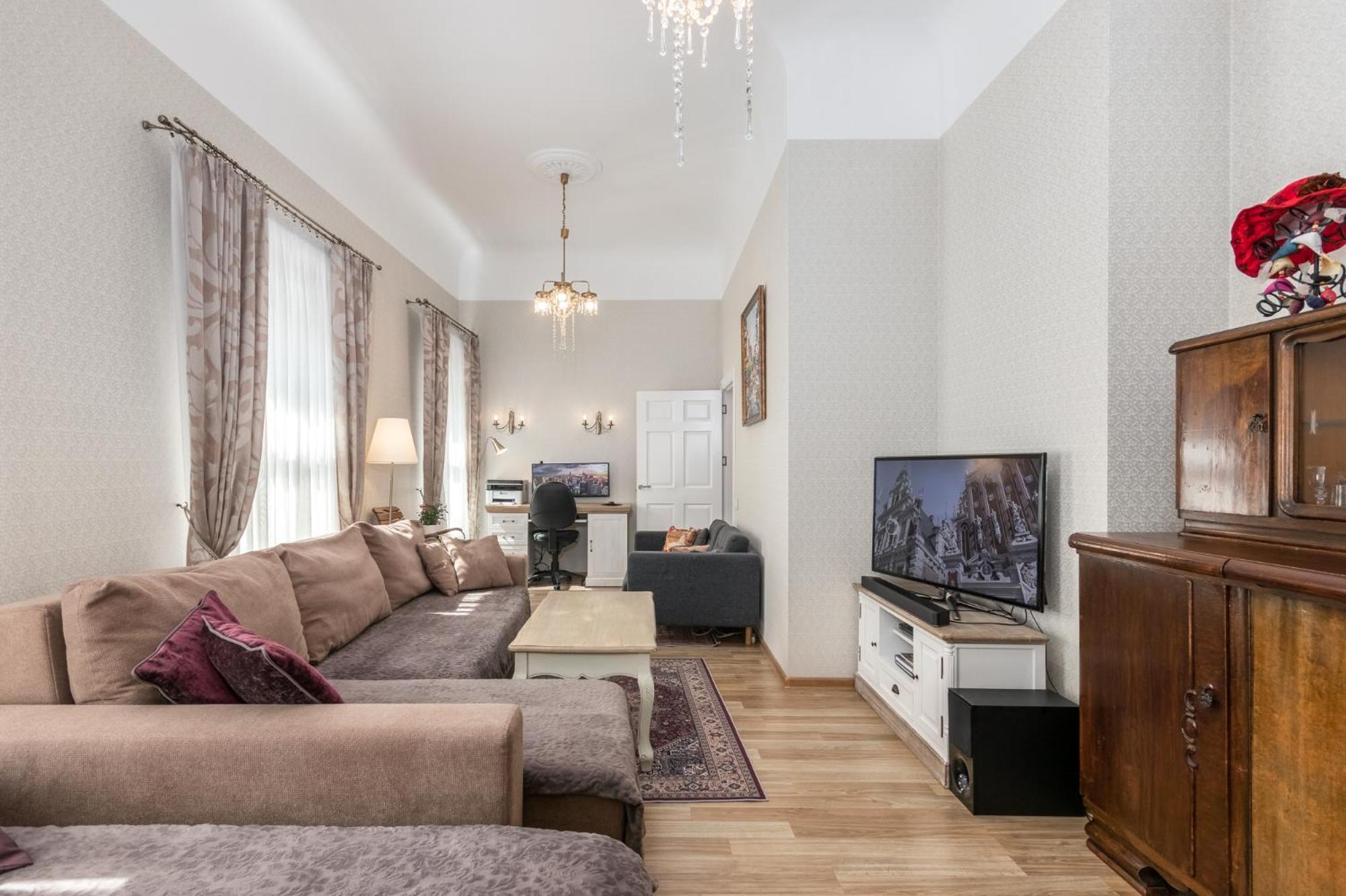 Elegant Apartment In Historical Centre & Free Locked Parking リガ エクステリア 写真