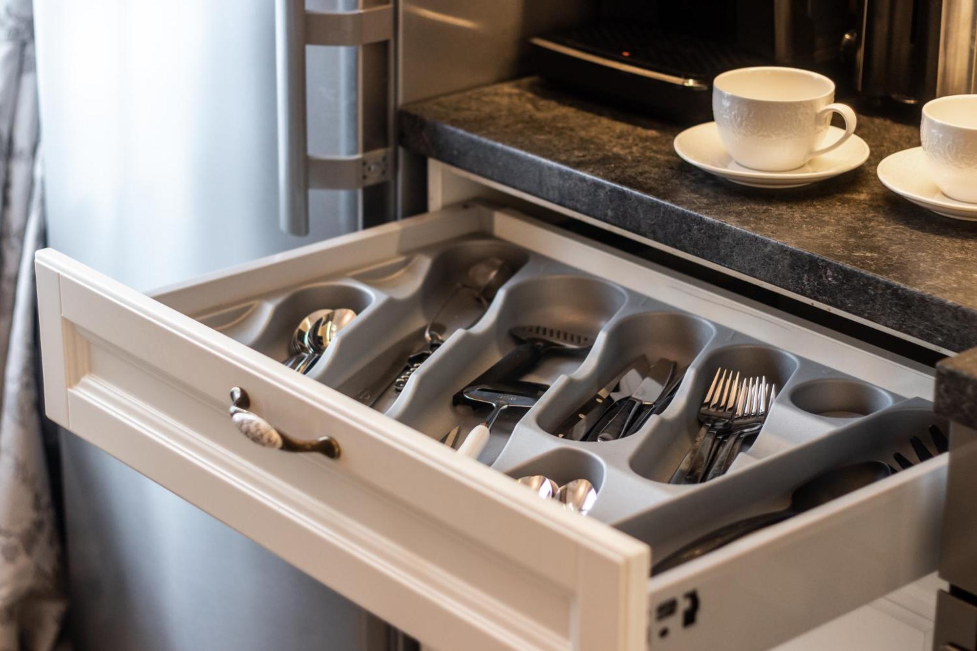 Elegant Apartment In Historical Centre & Free Locked Parking リガ エクステリア 写真