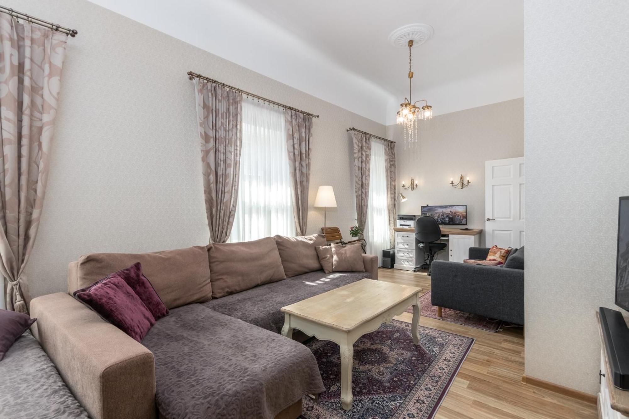 Elegant Apartment In Historical Centre & Free Locked Parking リガ エクステリア 写真