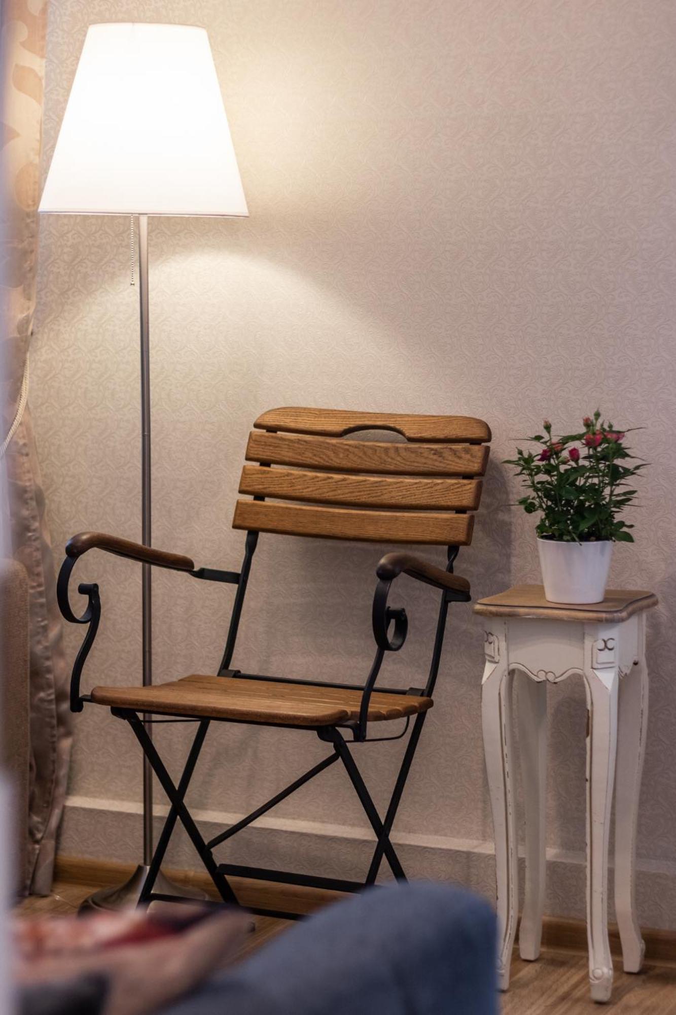Elegant Apartment In Historical Centre & Free Locked Parking リガ エクステリア 写真